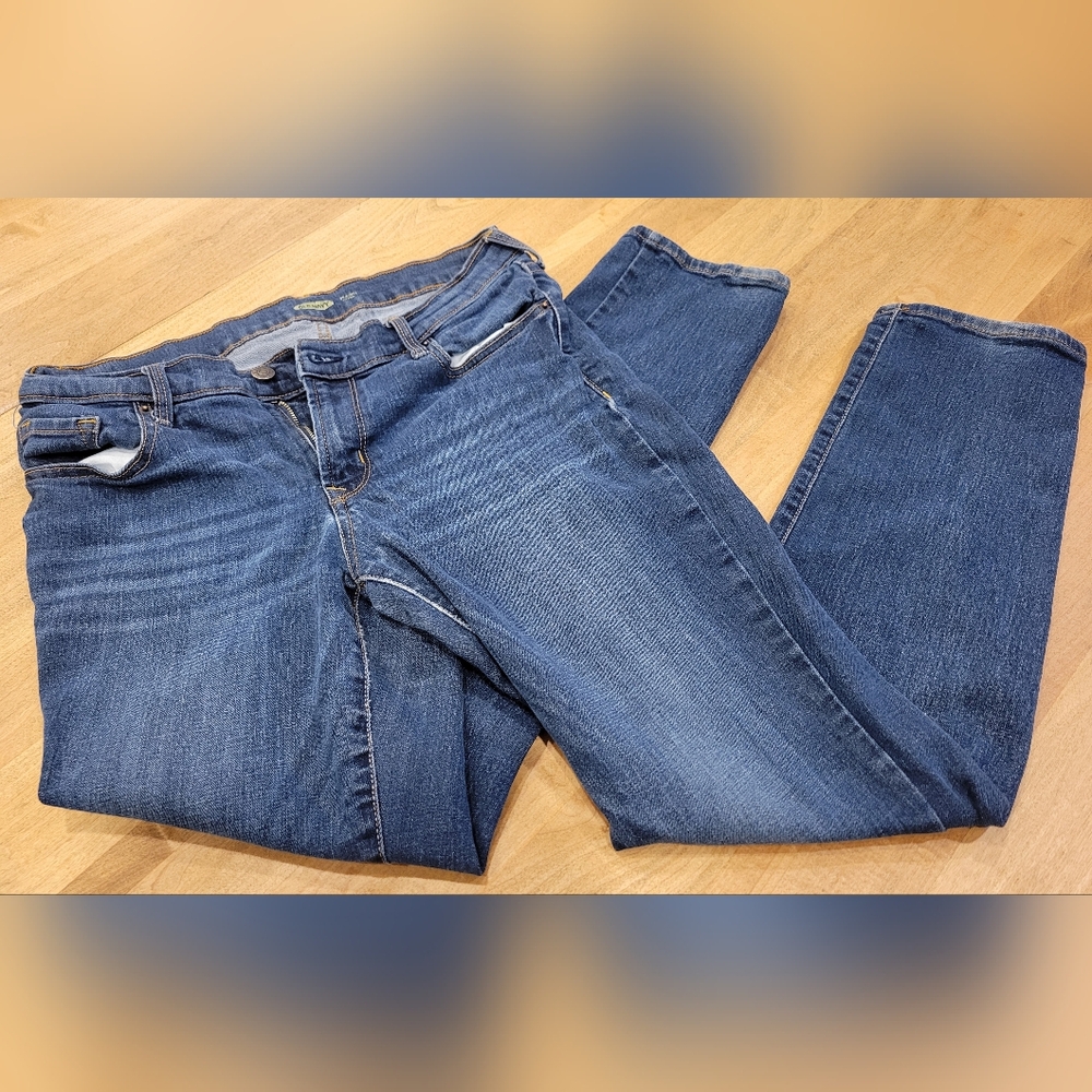 Old Navy Original Straight Jeans - Size 8